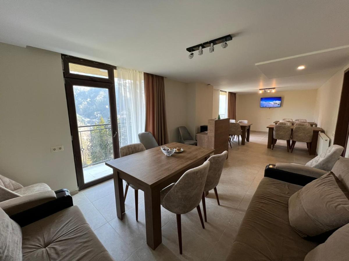 Hotel Khulo Lnn 외부 사진