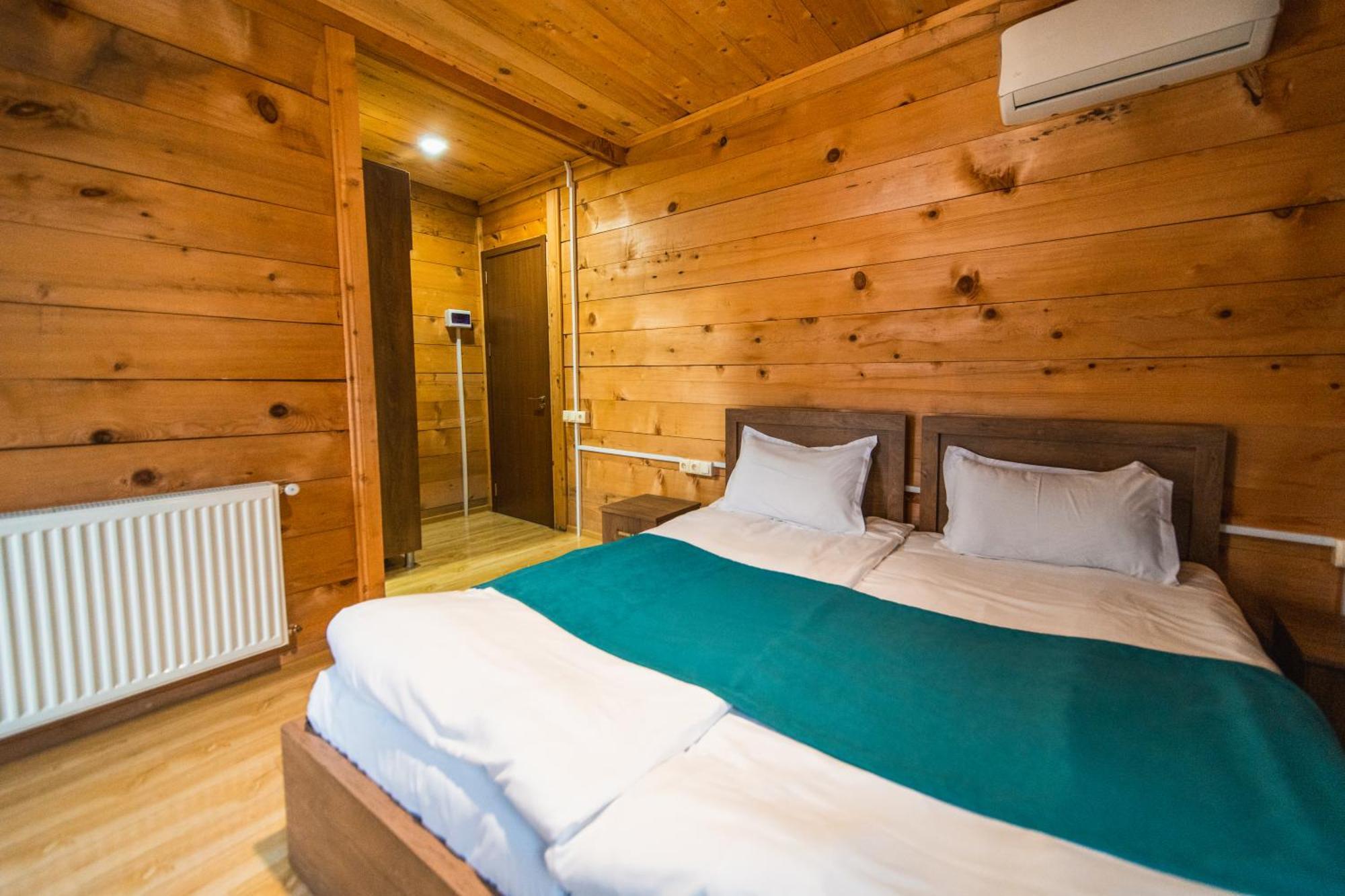 Hotel Khulo Lnn 외부 사진